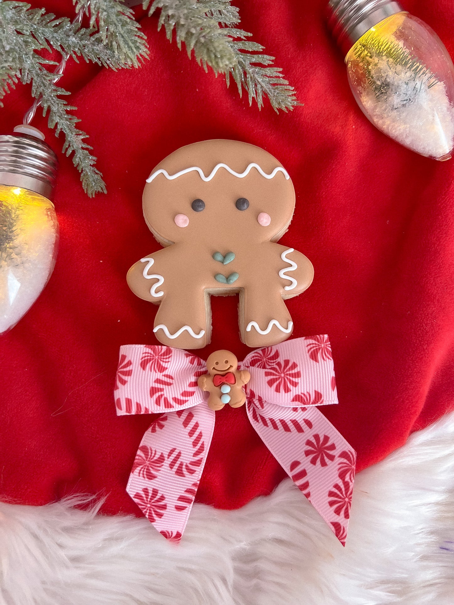 Gingerbread mug hugger cookie